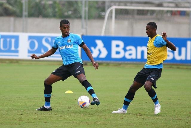 Erazo minimiza chance de Inter reserva no Gre-Nal 