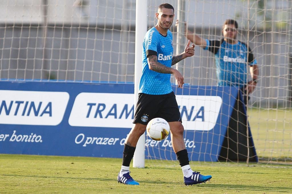 Braian Rodr&iacute;guez deve iniciar cl&aacute;ssico deste domingo
