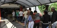 Eleitores fizeram fila no TRE para justificar ausência em eleições