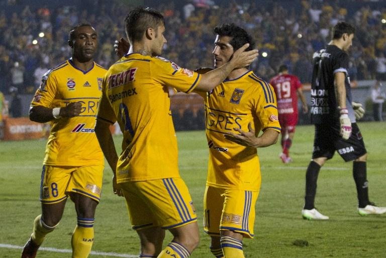Sobis marca e coloca Tigres nas quartas de final da Libertadores 