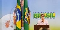 Parlamentares trabalham em favor do Brasil e vão aprovar ajuste, diz Dilma 