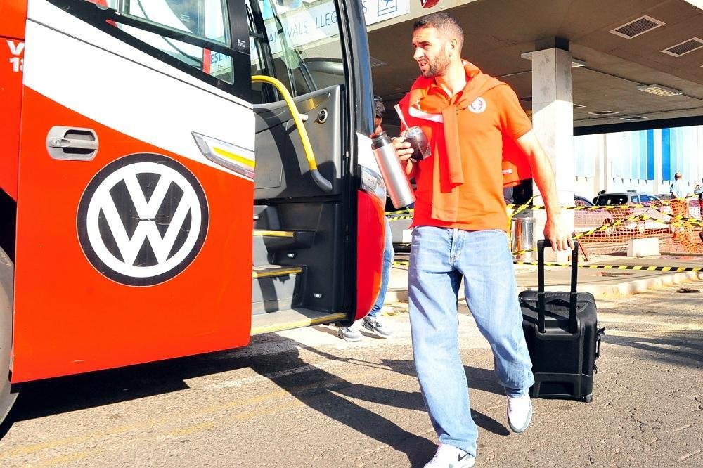 Delega&ccedil;&atilde;o do Inter voltou a Porto Alegre nesta tarde