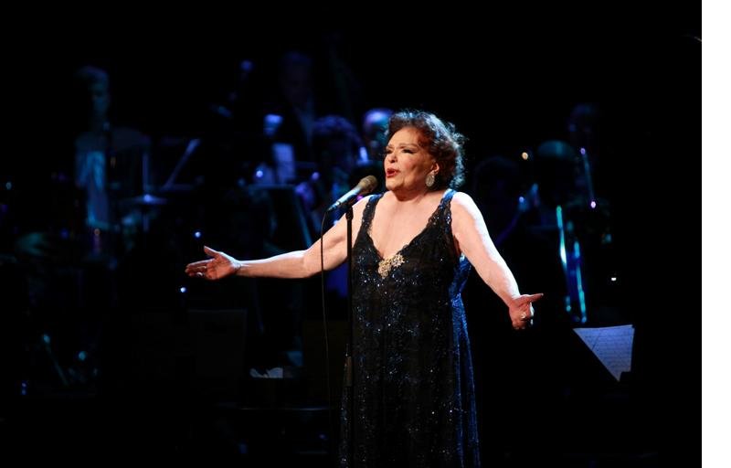 Bibi Ferreira interpretar&aacute; cl&aacute;ssicos brasileiros e de nomes como Frank Sinatra