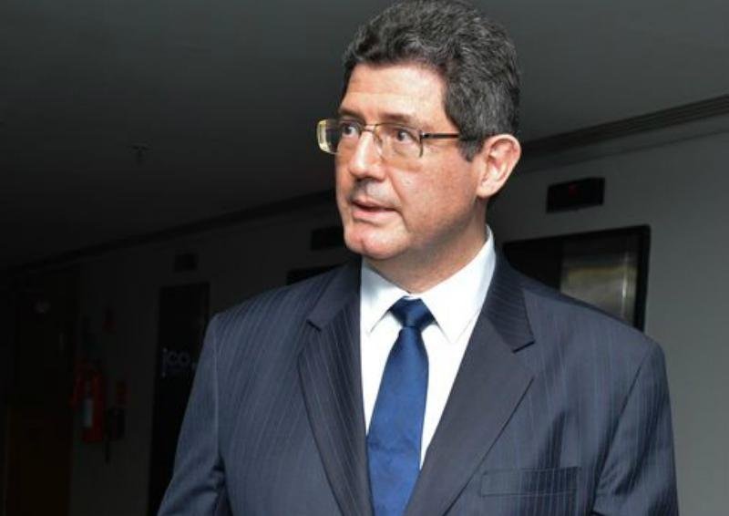 Levy diz que conversar&aacute; com governadores sobre ajuste fiscal