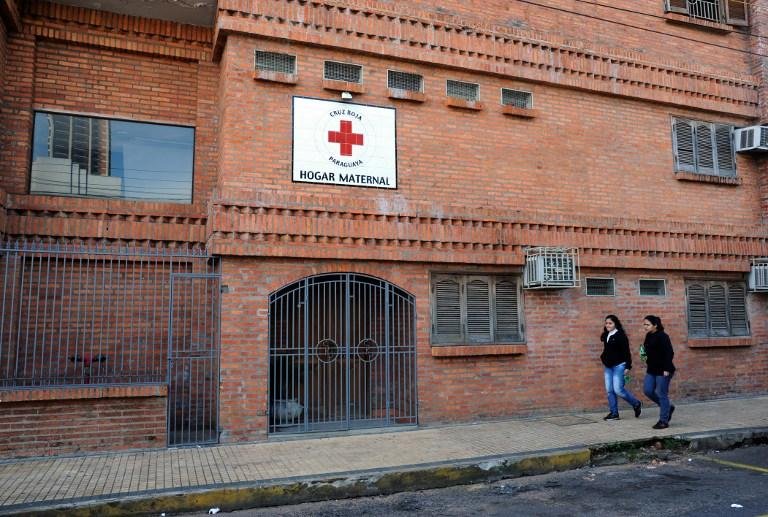 Crian&ccedil;a segue internada no Paraguai