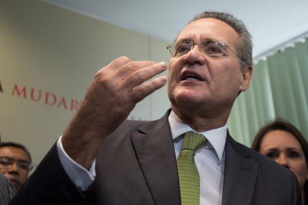 Presidente da Casa destacou ainda o fato de o catarinense nunca ter perdido uma elei&ccedil;&atilde;o
