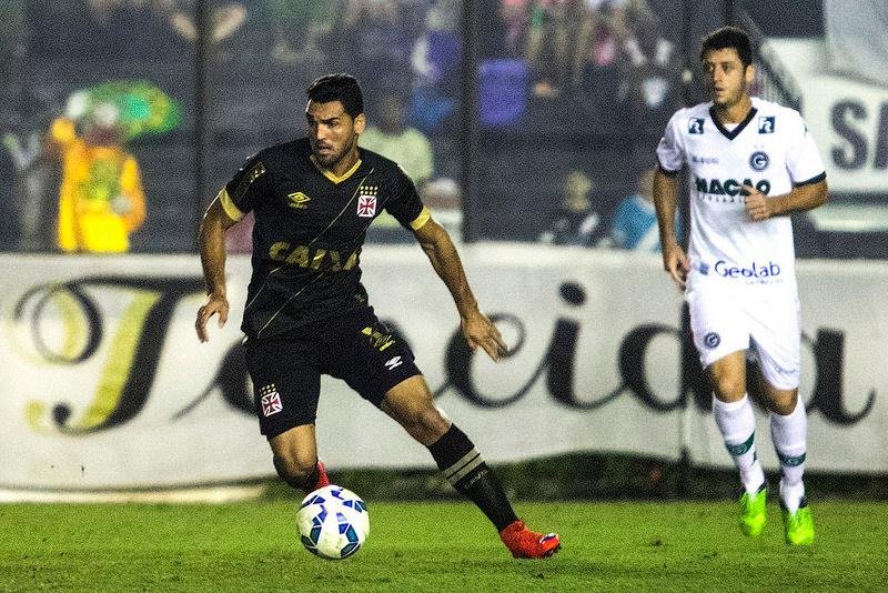 Time carioca n&atilde;o conseguiu furar o bloqueio goianos e estreou com um empate amargo 