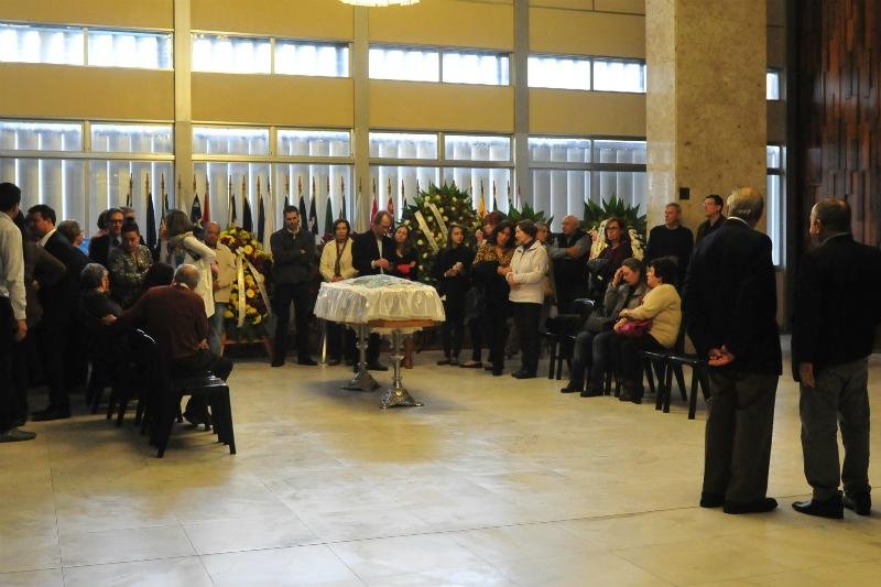 Corpo de radialista Lauro Hagemann &eacute; velado 