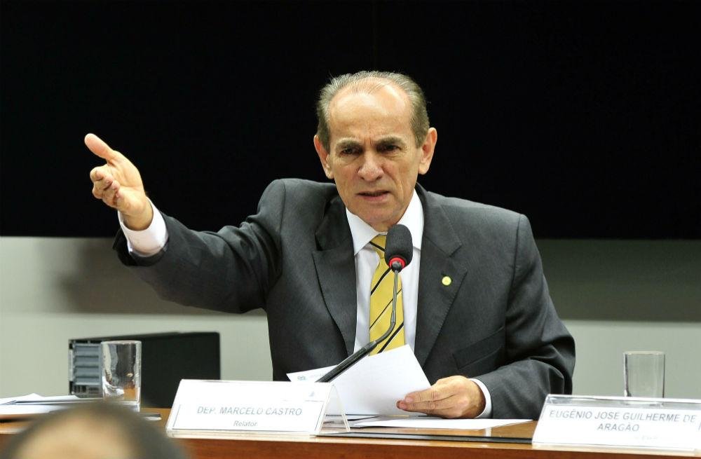 Texto que ser&aacute; apresentado pelo deputado Marcelo Castro estabelece elei&ccedil;&otilde;es unificadas a partir de 2018 e mandatos de cinco anos 