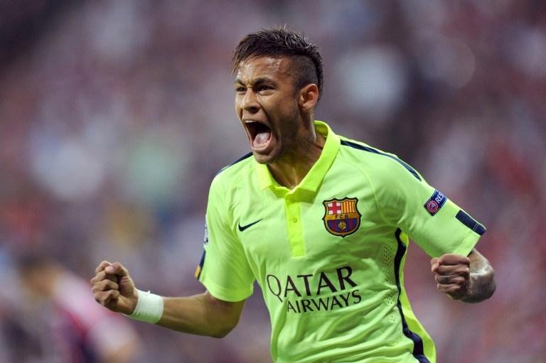 Neymar marcou os gols que garantiram o Barcelona na final da Liga dos Campe&otilde;es