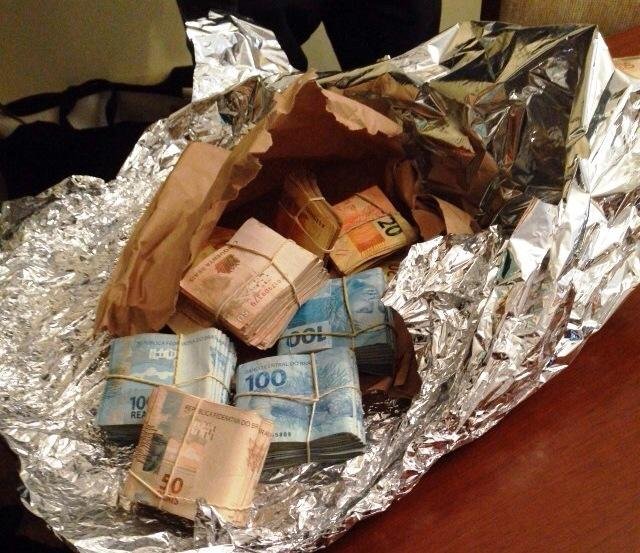 Opera&ccedil;&atilde;o contra fraude no Mapa apreende R$ 100 mil