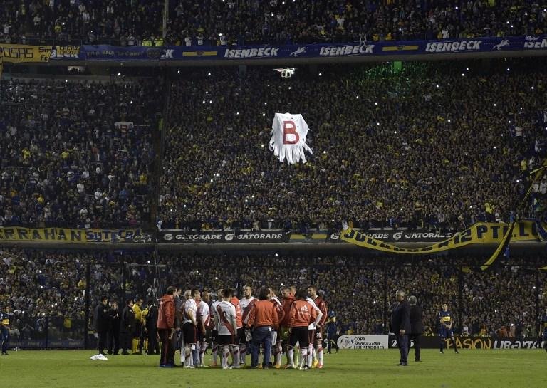 Um drone entrou no est&aacute;dio do Boca Juniors durante a paralisa&ccedil;&atilde;o