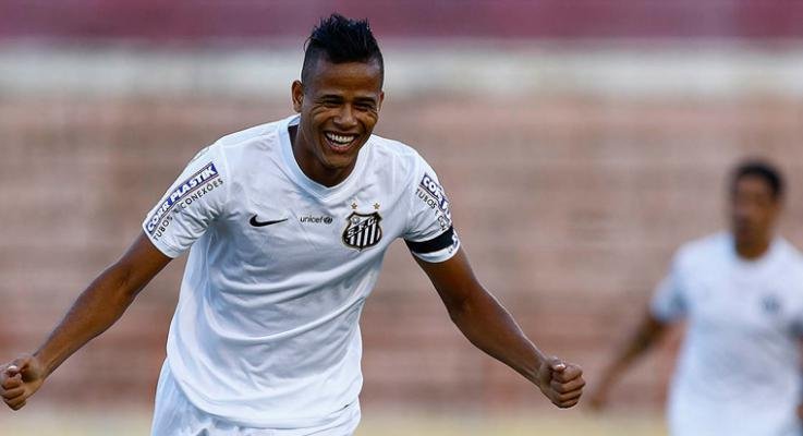 Geuv&acirc;nio fez um gola&ccedil;o para definir a partida