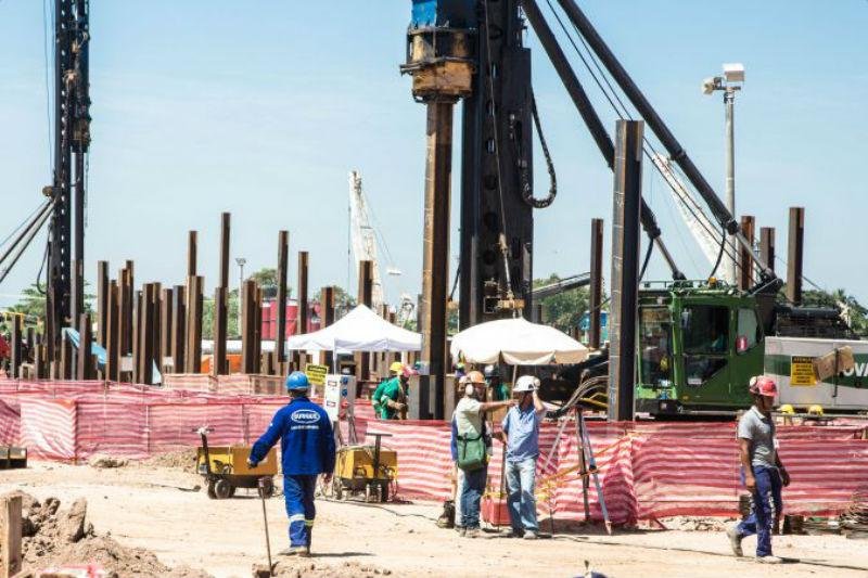 Eles querem aumento salarial de 8,5% e cesta b&aacute;sica de R$350