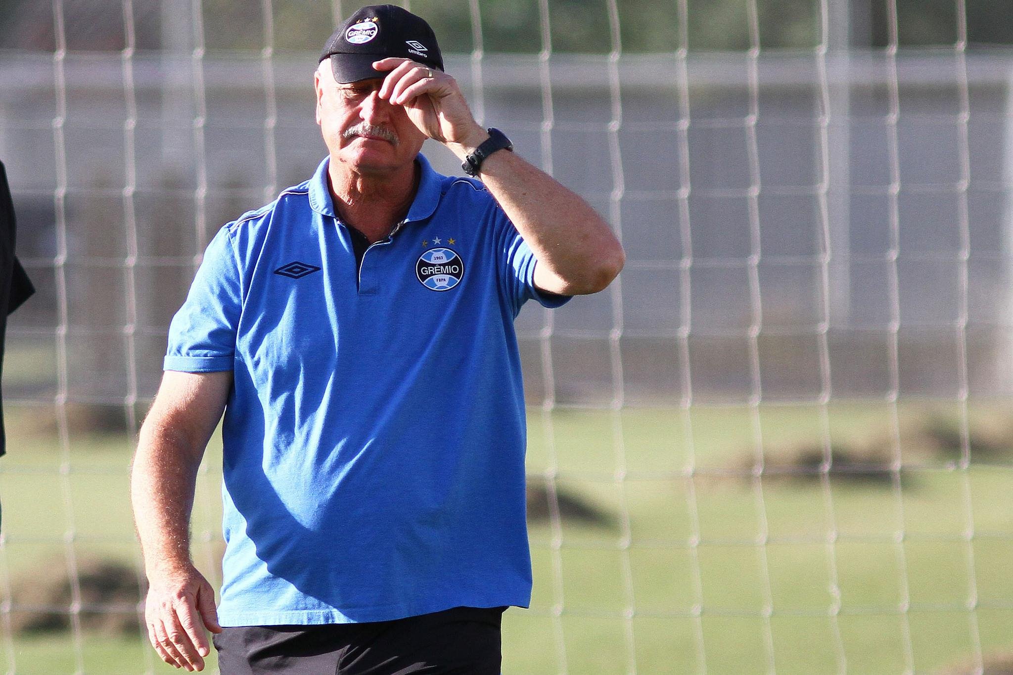 T&eacute;cnico justificou fim do ciclo por ter ficado em d&eacute;bito com perda do Gauch&atilde;o