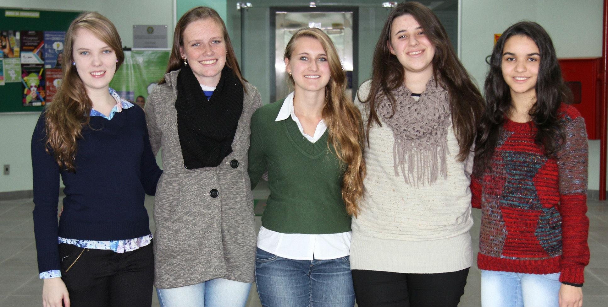 Estudantes de Bento criaram o website e aplicativo gratuito M&atilde;o Amiga 
