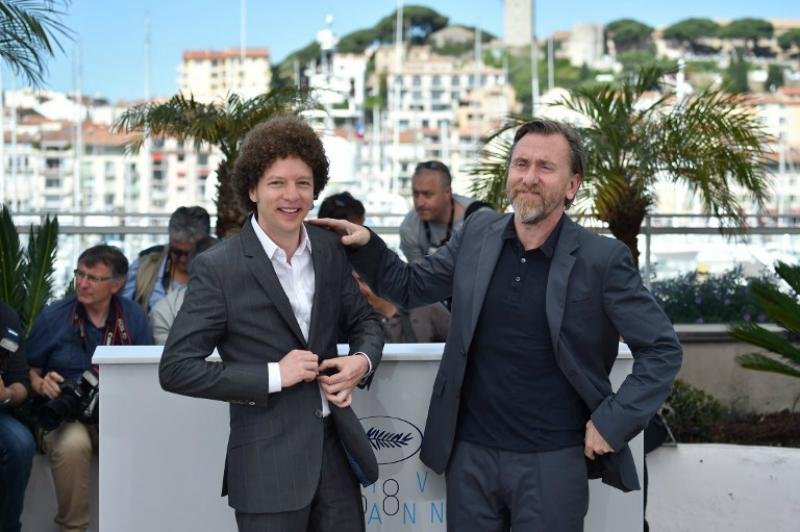 Diretor mexicano Michel Franco e Ator Tim Roth em Cannes