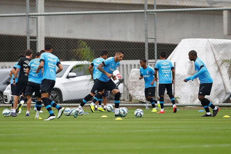 Autor do gol contra Figueirense, Braian participou de treino dos reservas nesta segunda