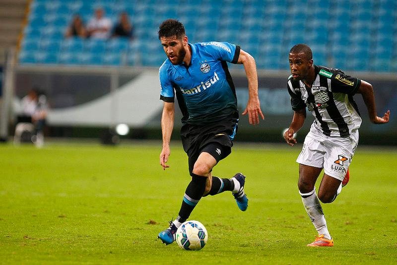 Marcelo Oliveira elogiou trabalho do interino James Freitas