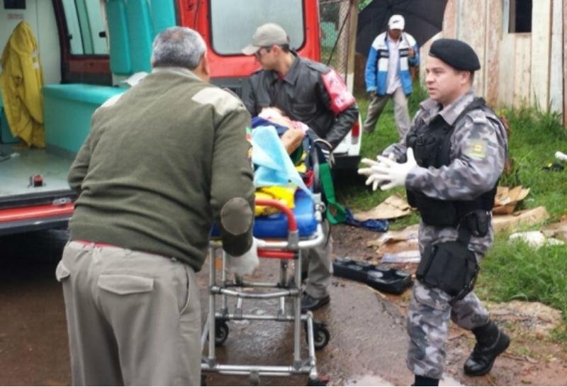 Garoto estava sem capacete na carona do ve&iacute;culo