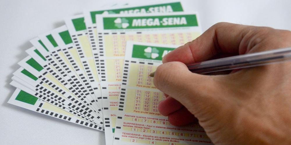 Quina foi marcada por 72 apostas que podem receber R$ 30,2 mil