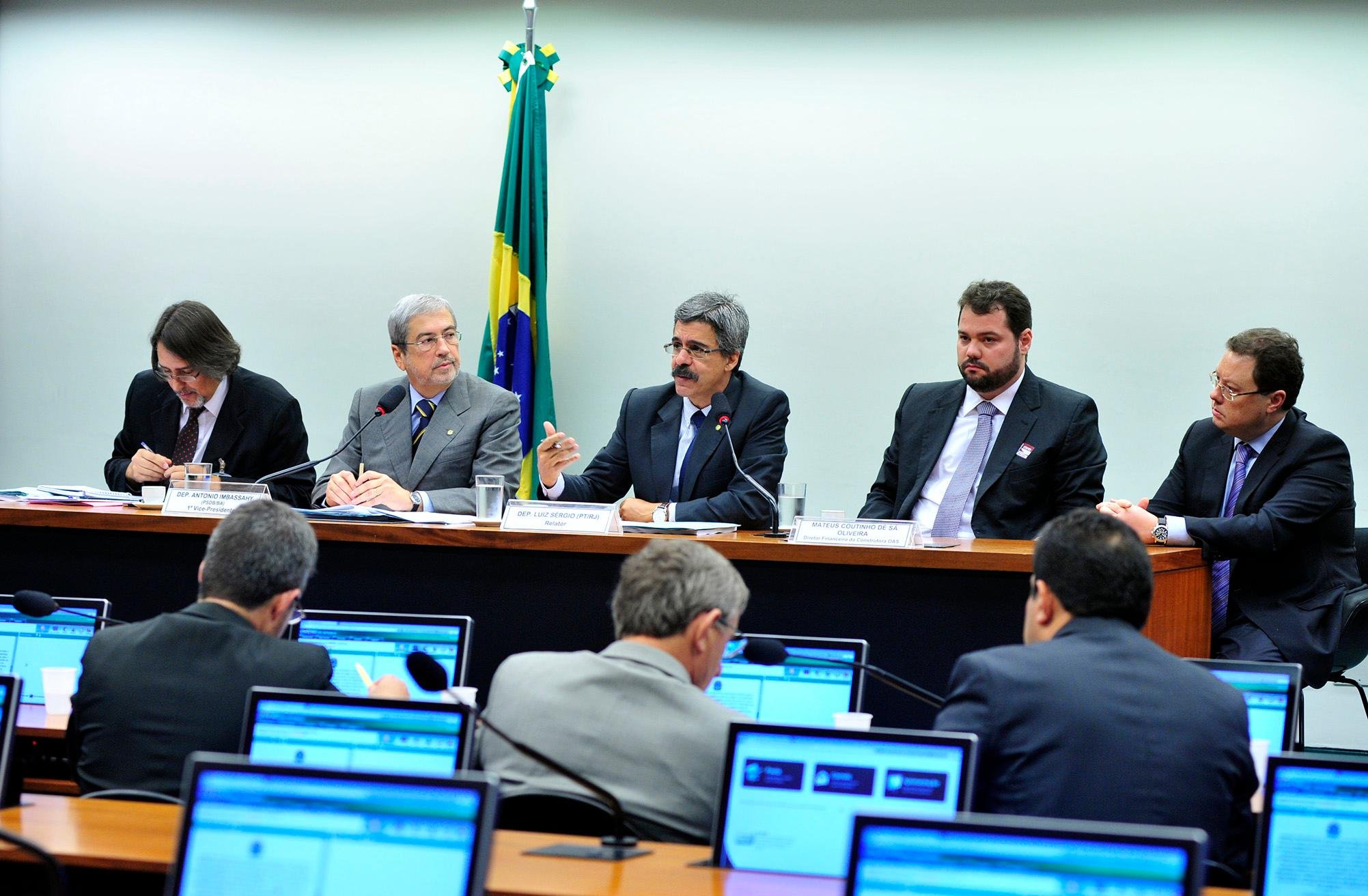 Empreiteiros seriam ouvidos na condi&ccedil;&atilde;o de investigados, mas foram dispensados