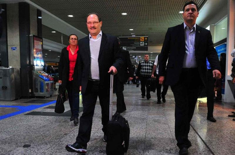 Governador chegou de sua primeira miss&atilde;o internacional &agrave; Europa