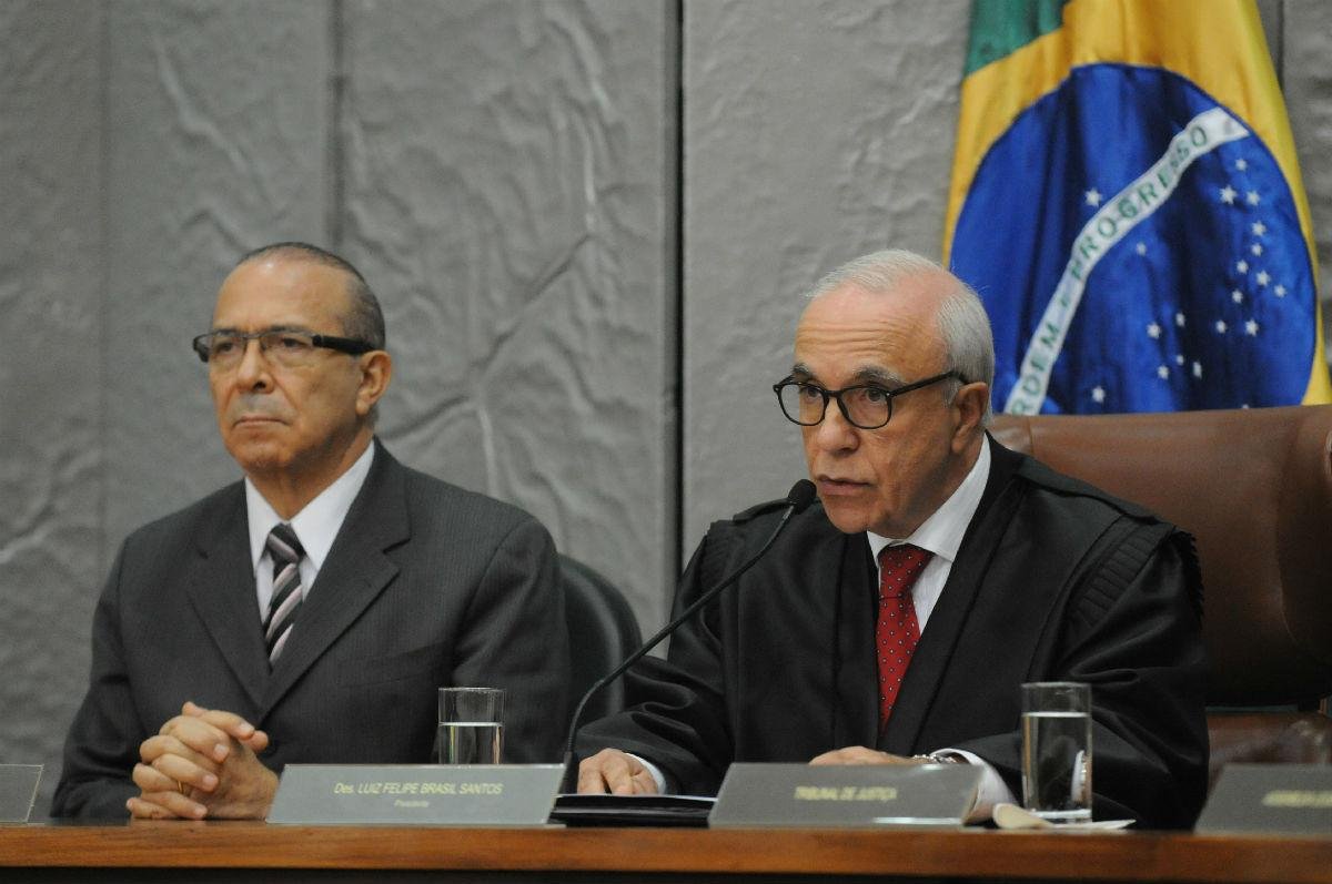 Desembargador mostrou al&iacute;vio pelo afastamento do pleito pelo chamado "distrit&atilde;o"