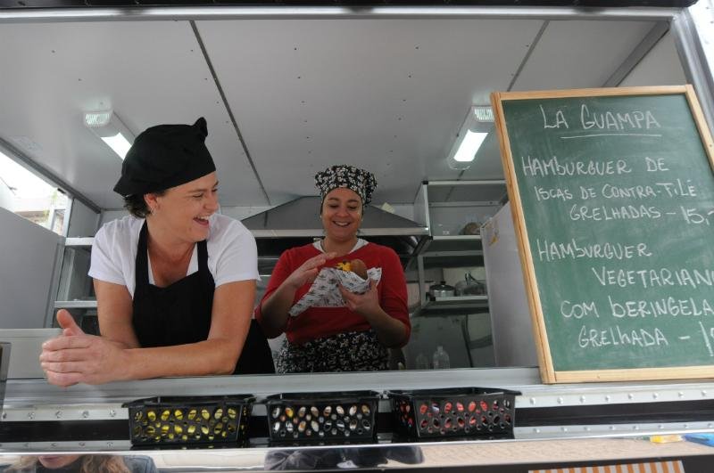 Al&eacute;m de comercializar diferentes pratos, a ideia &eacute; ampliar o conv&iacute;vio da popula&ccedil;&atilde;o em parques e pra&ccedil;as da cidade