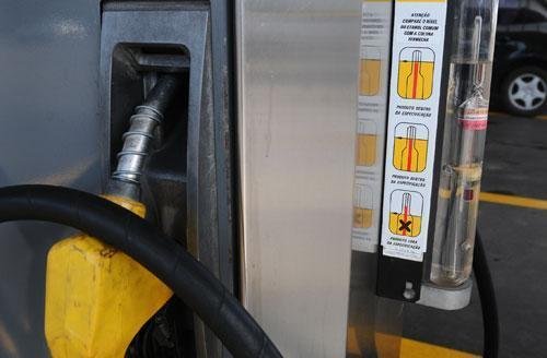 Dia de Liberdade de Impostos ter&aacute; gasolina a R$ 1,95 em Porto Alegre