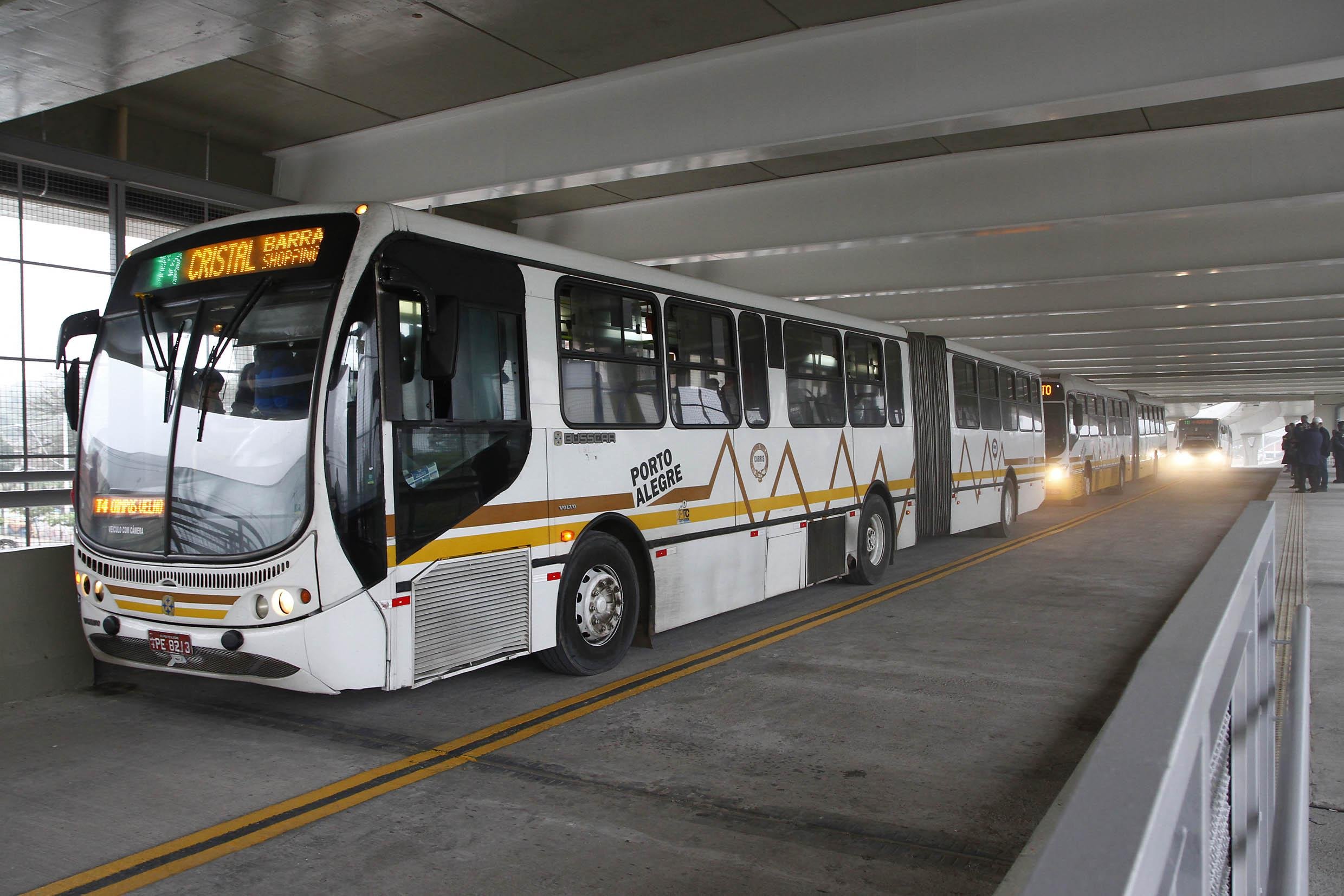 Liberado corredor de &ocirc;nibus do viaduto S&atilde;o Jorge em Porto Alegre