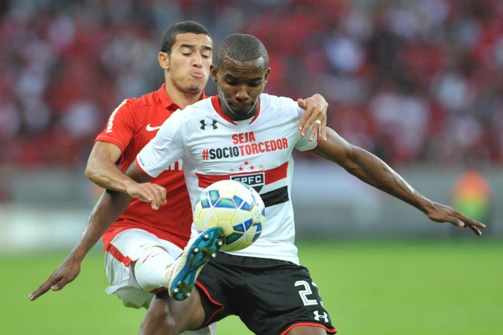 Dourado e William (foto) admitem necessidade de vit&oacute;ria diante do Palmeiras
