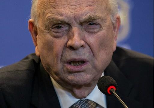 Se for extraditado, vice da CBF pretende falar, como fez  J.  Hawilla