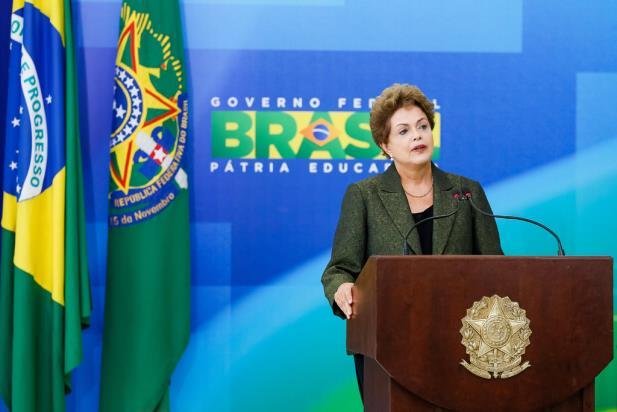Boa forma da presidente foi elogiada pelo ex-marido