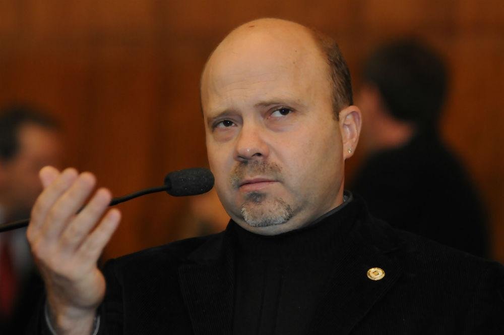 Deputado Marlon Santos (PDT) ir&aacute; emitir parecer sobre a situa&ccedil;&atilde;o do colega de partido Di&oacute;genes Basegio