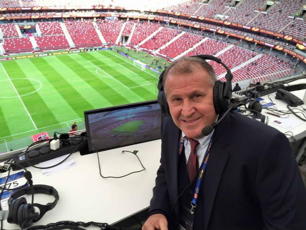 Ex-jogador ainda evitou cr&iacute;ticas ao atual presidente da CBF, Marco Polo Del Nero