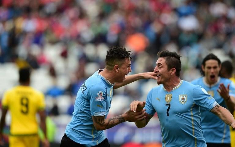 Ex-gremista Crist&iacute;an Rodr&iacute;guez marcou o gol da vit&oacute;ria uruguaia