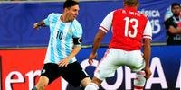 Messi até marcou, mas não decidiu partida a favor da Argentina