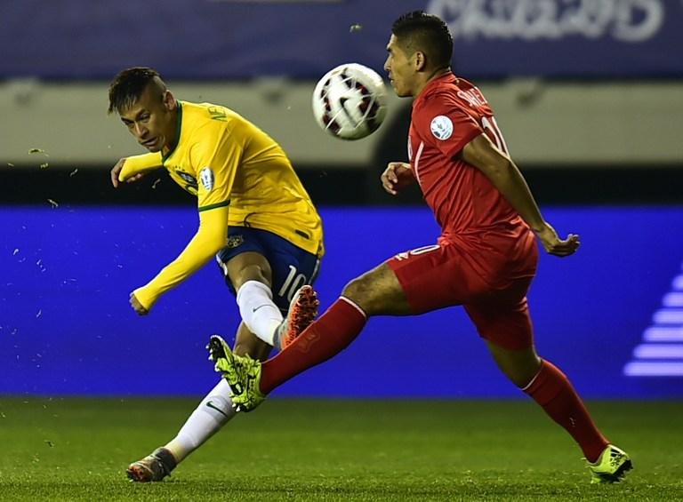 Jornal noticia renova&ccedil;&atilde;o de contrato de Neymar com Barcelona