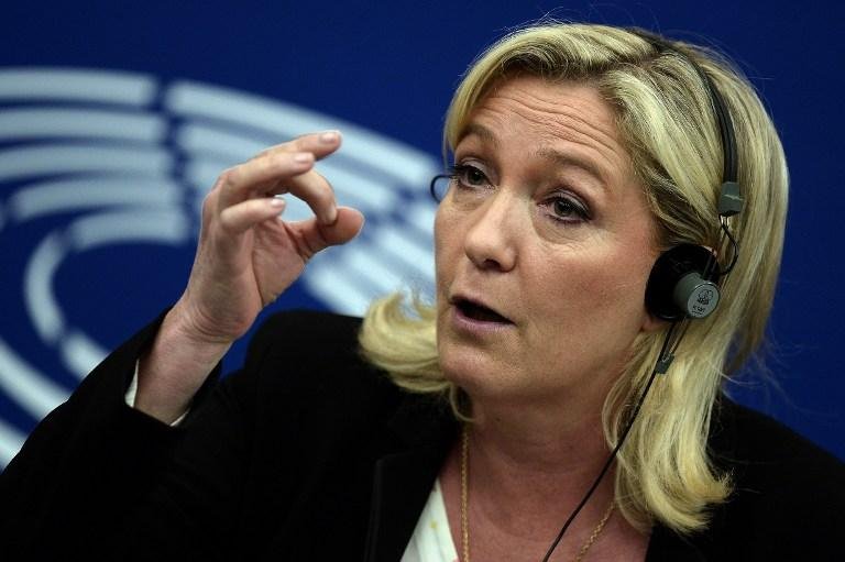 Marine Le Pen anuncia cria&ccedil;&atilde;o de grupo de extrema direita no Parlamento europeu 