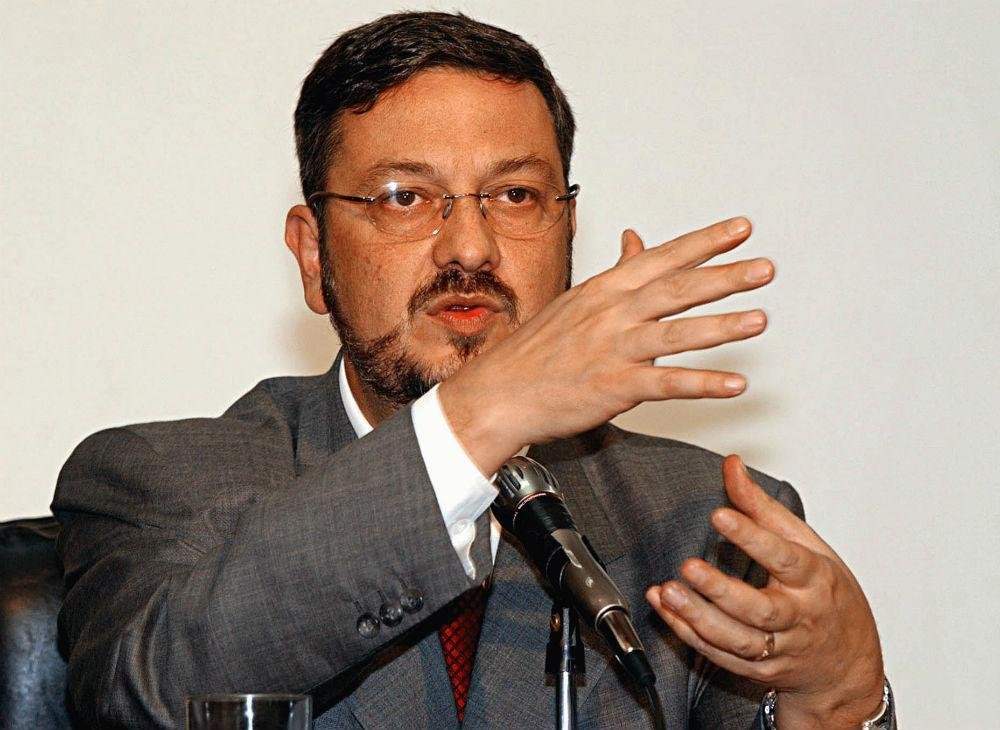 Os advogados de Palocci pedem reiteradamente acesso &agrave; investiga&ccedil;&atilde;o