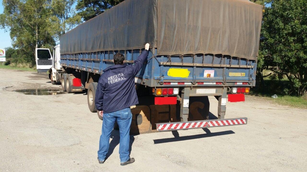 Contrabando de cigarros foi avaliada em cerca de R$ 1,3 milh&atilde;o