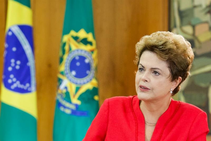Dilma tem at&eacute; esta sexta para sancionar MP que aumenta al&iacute;quotas de PIS/Cofins