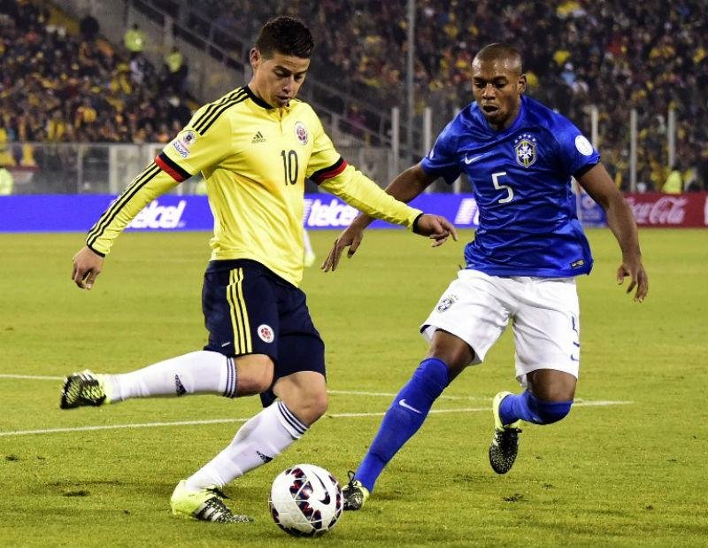 Fernandinho confia em Coutinho para substituir Neymar
