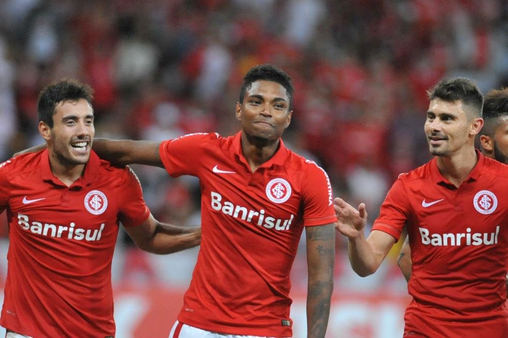 Inter v&ecirc; l&iacute;deres distantes e precisa de alto aproveitamento no Brasileir&atilde;o