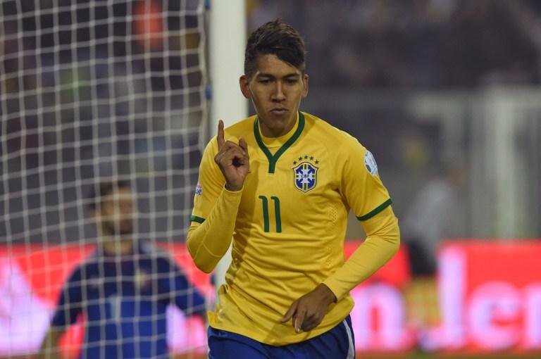 Liverpool anuncia contrata&ccedil;&atilde;o de Firmino 