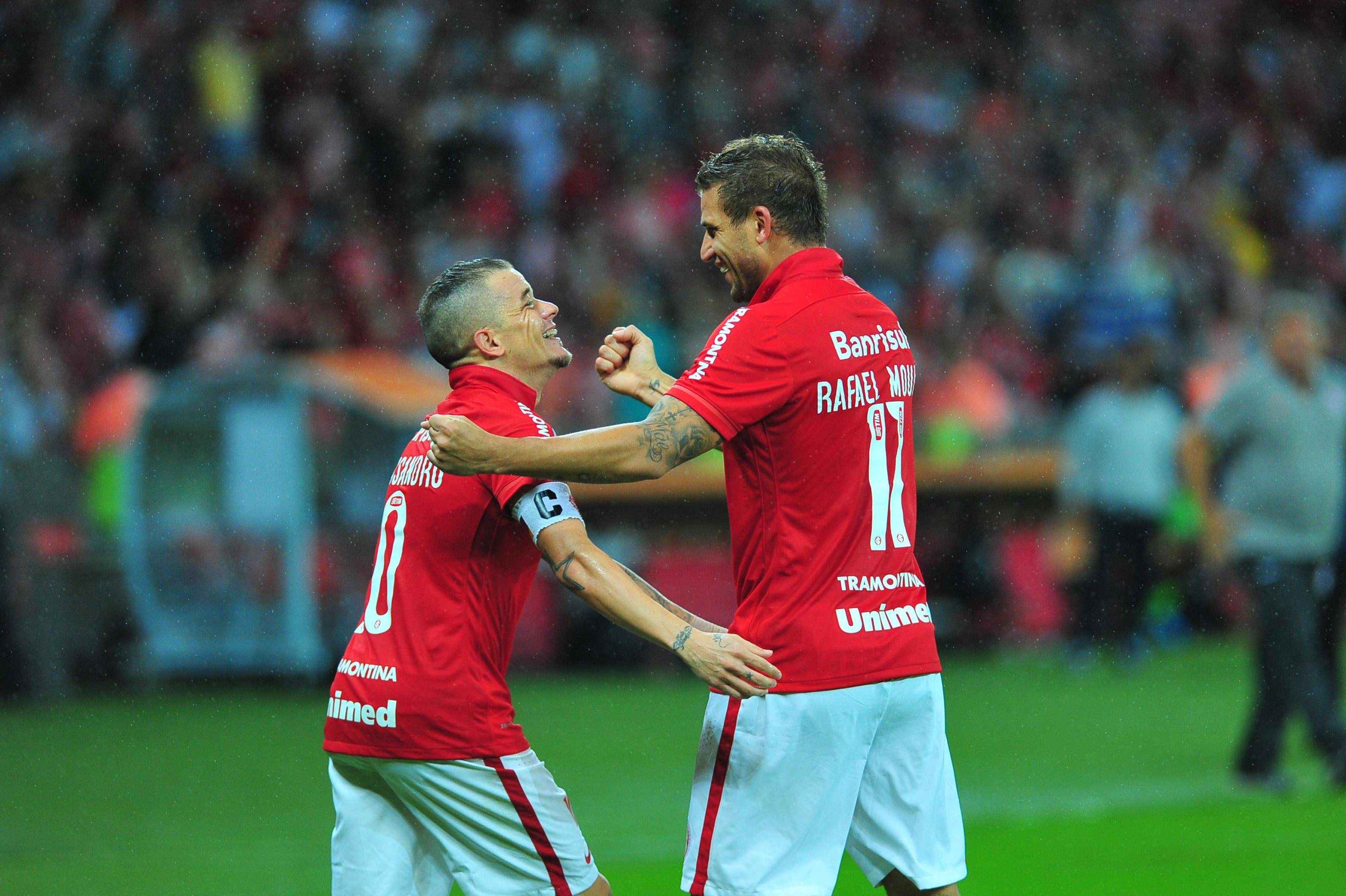 N&iacute;vel de concentra&ccedil;&atilde;o do Inter aumenta com D&acute;Ale e Nilmar, diz Moura