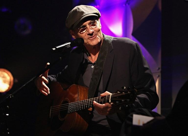 James Taylor lidera parada americana pela primeira vez em 50 anos