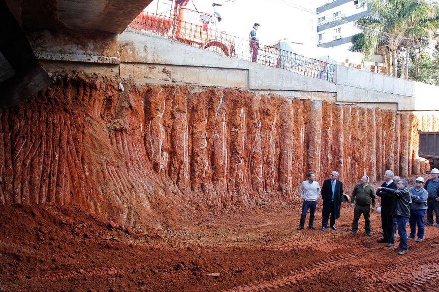 Com novo atraso, entrega da trincheira da Crist&oacute;v&atilde;o fica para 2016