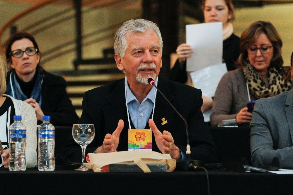 Prefeito Jos&eacute; Fortunati sancionou, na noite desta quinta-feira, o Plano Municipal de Educa&ccedil;&atilde;o